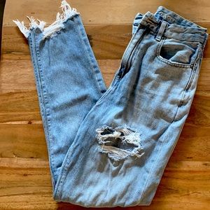 American Eagle high waisted mom jean